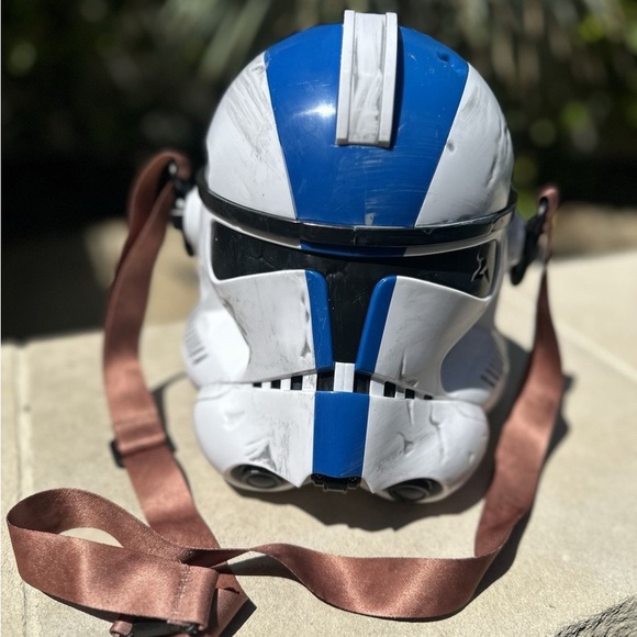 Disney Other - Disney Parks Star Wars Salvaged Clone Trooper Helmet Popcorn Bucket